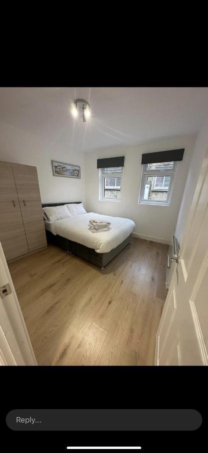 Canary Wharf Apartments Лондон Екстер'єр фото