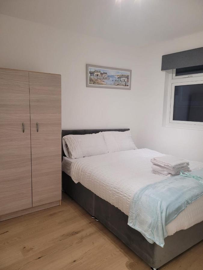 Canary Wharf Apartments Лондон Екстер'єр фото
