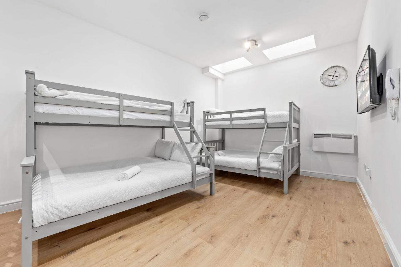 Canary Wharf Apartments Лондон Екстер'єр фото