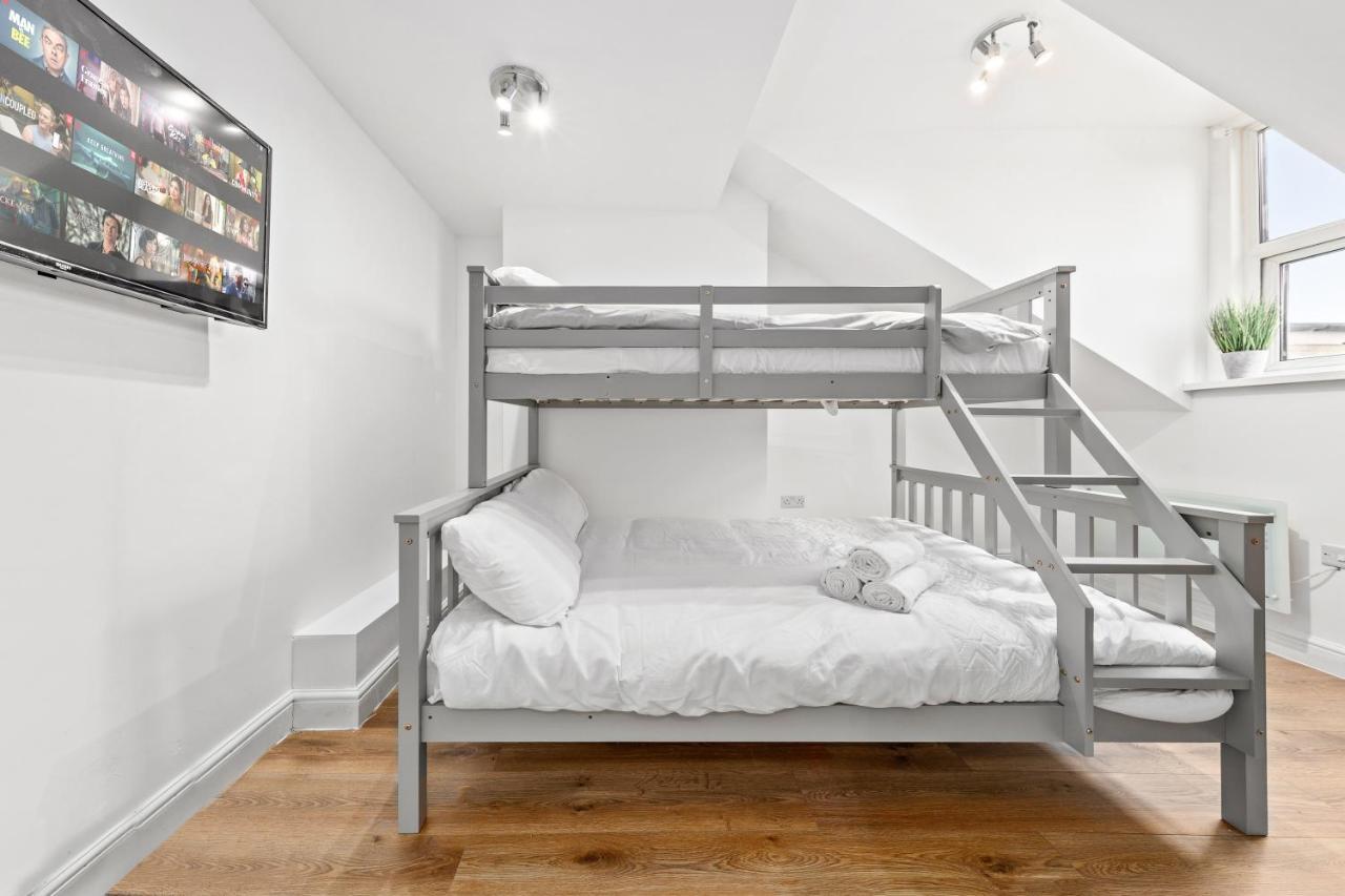 Canary Wharf Apartments Лондон Екстер'єр фото