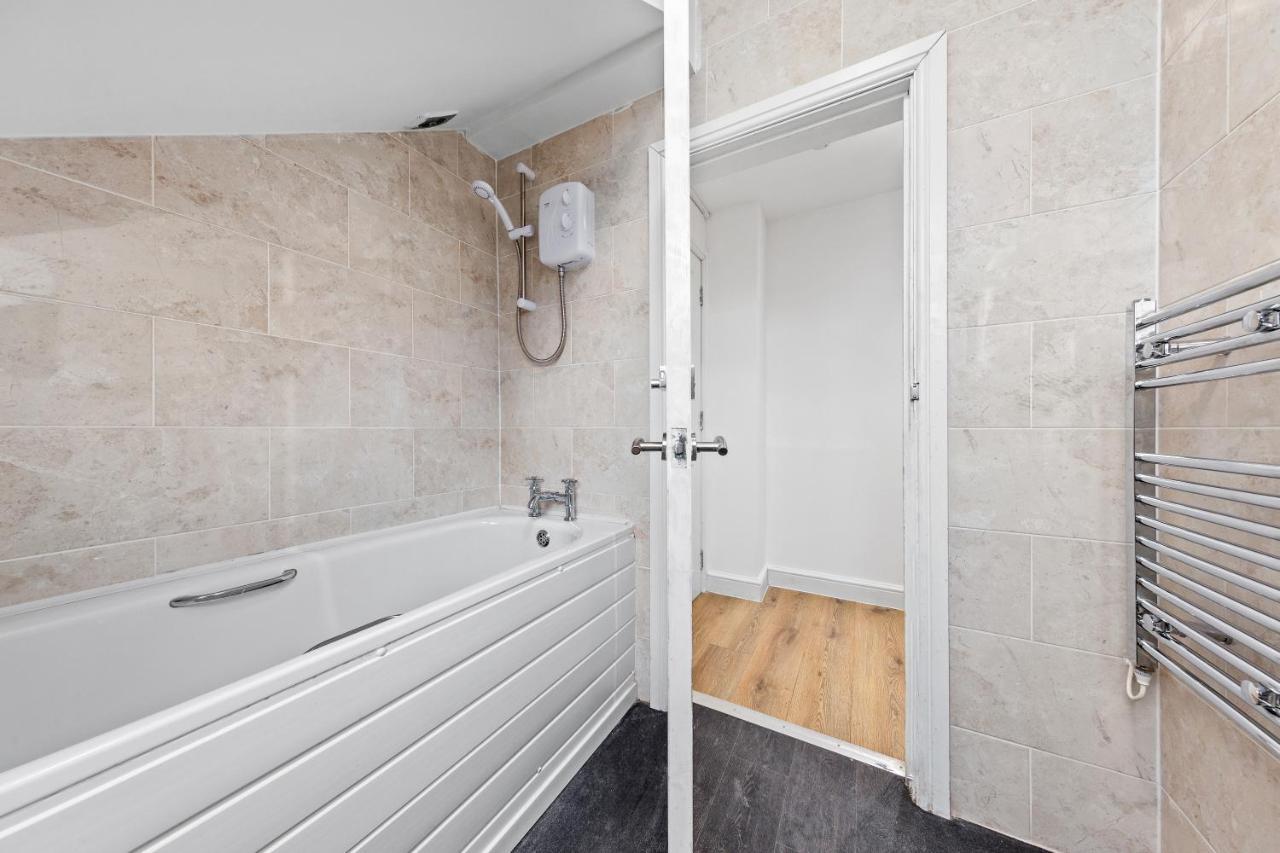 Canary Wharf Apartments Лондон Екстер'єр фото