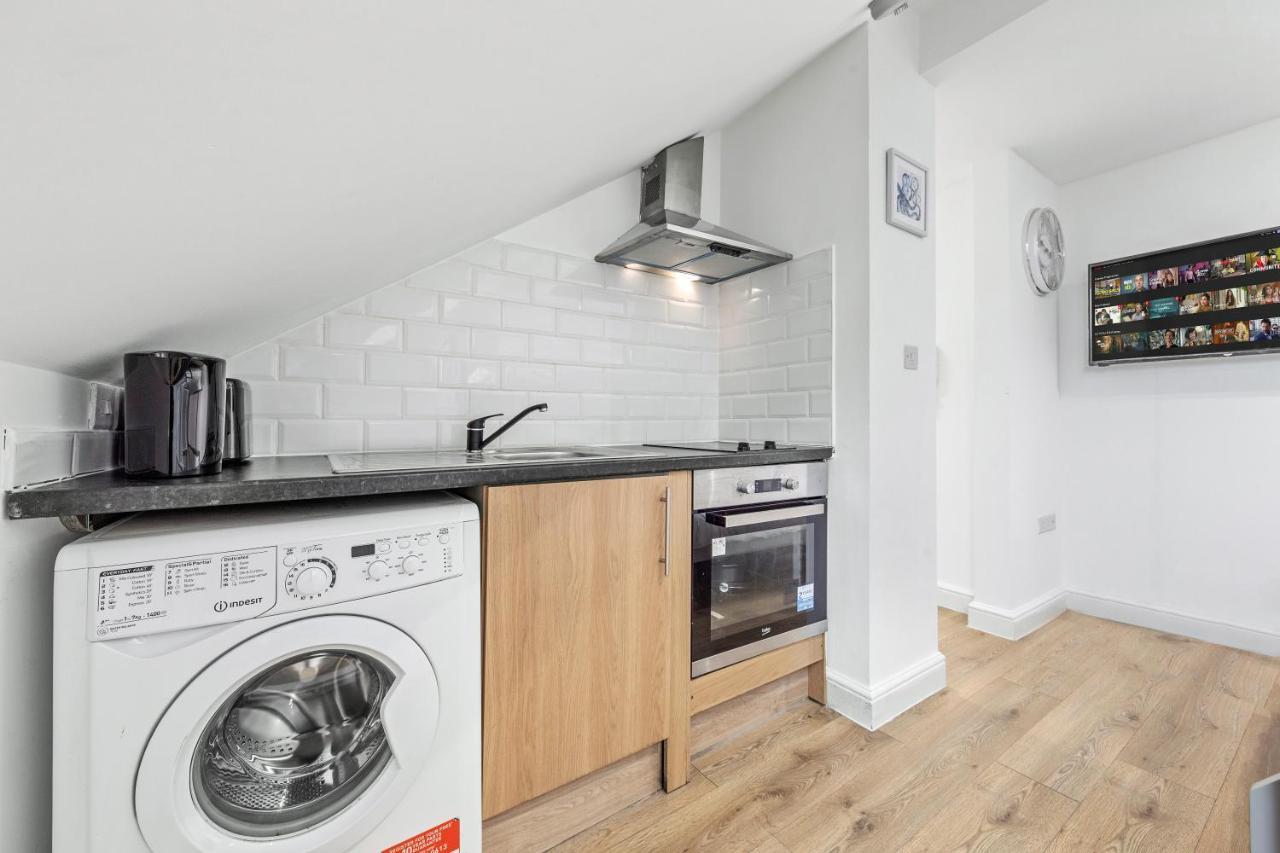 Canary Wharf Apartments Лондон Екстер'єр фото