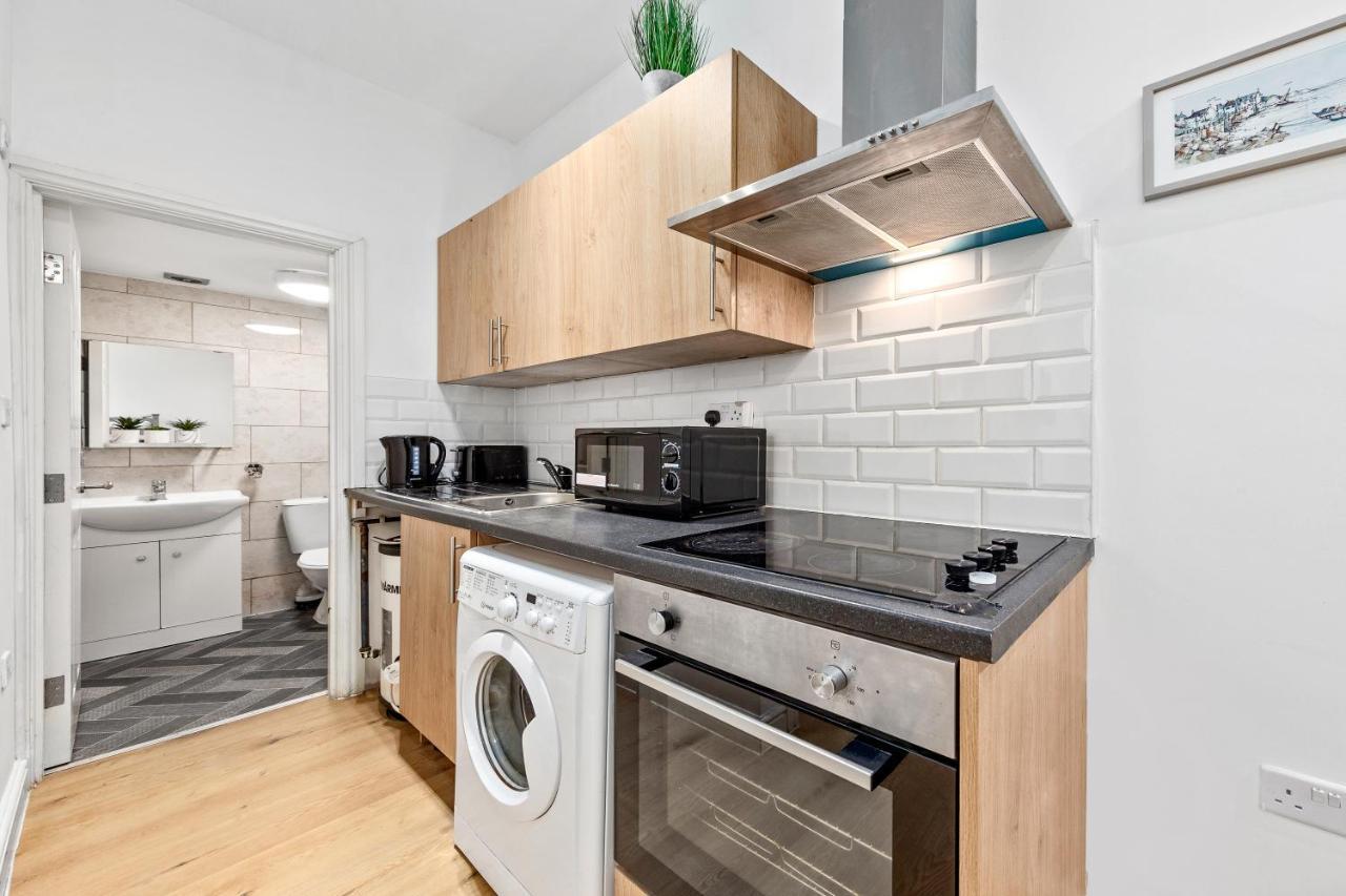 Canary Wharf Apartments Лондон Екстер'єр фото